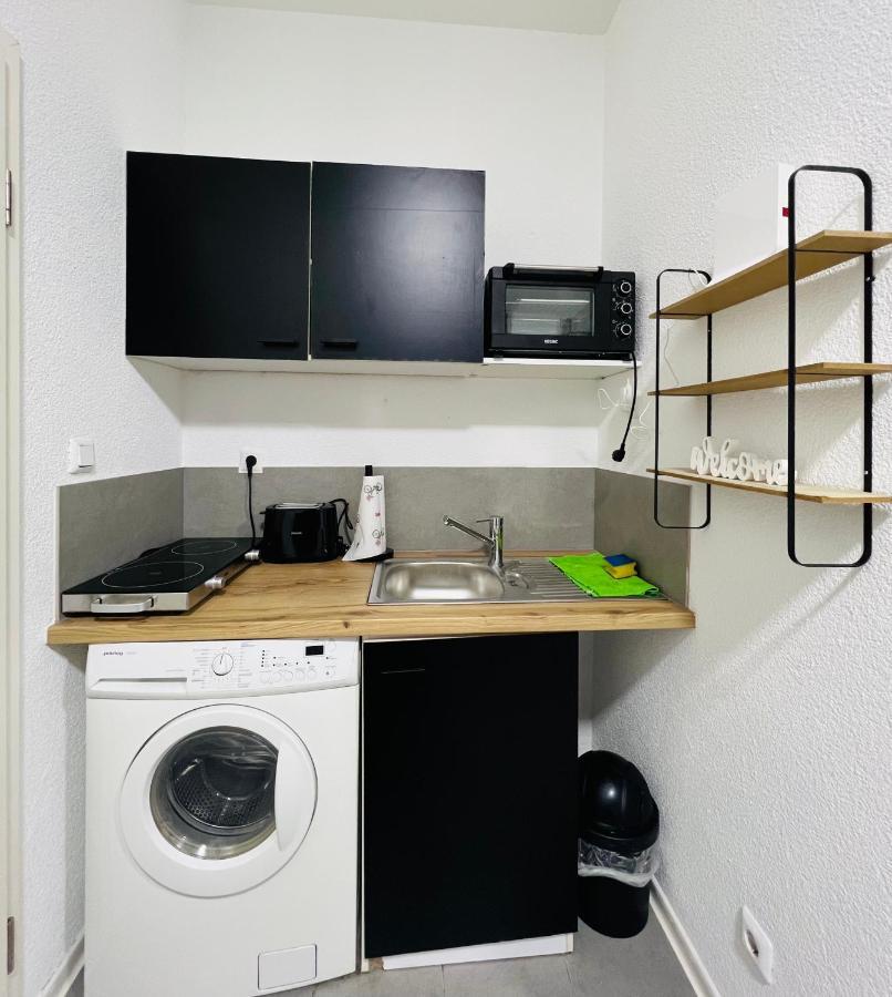 Traumhaftes 1-Zi Apartment Mit Gartennutzung Naehe Krefeld Hbf Exterior foto