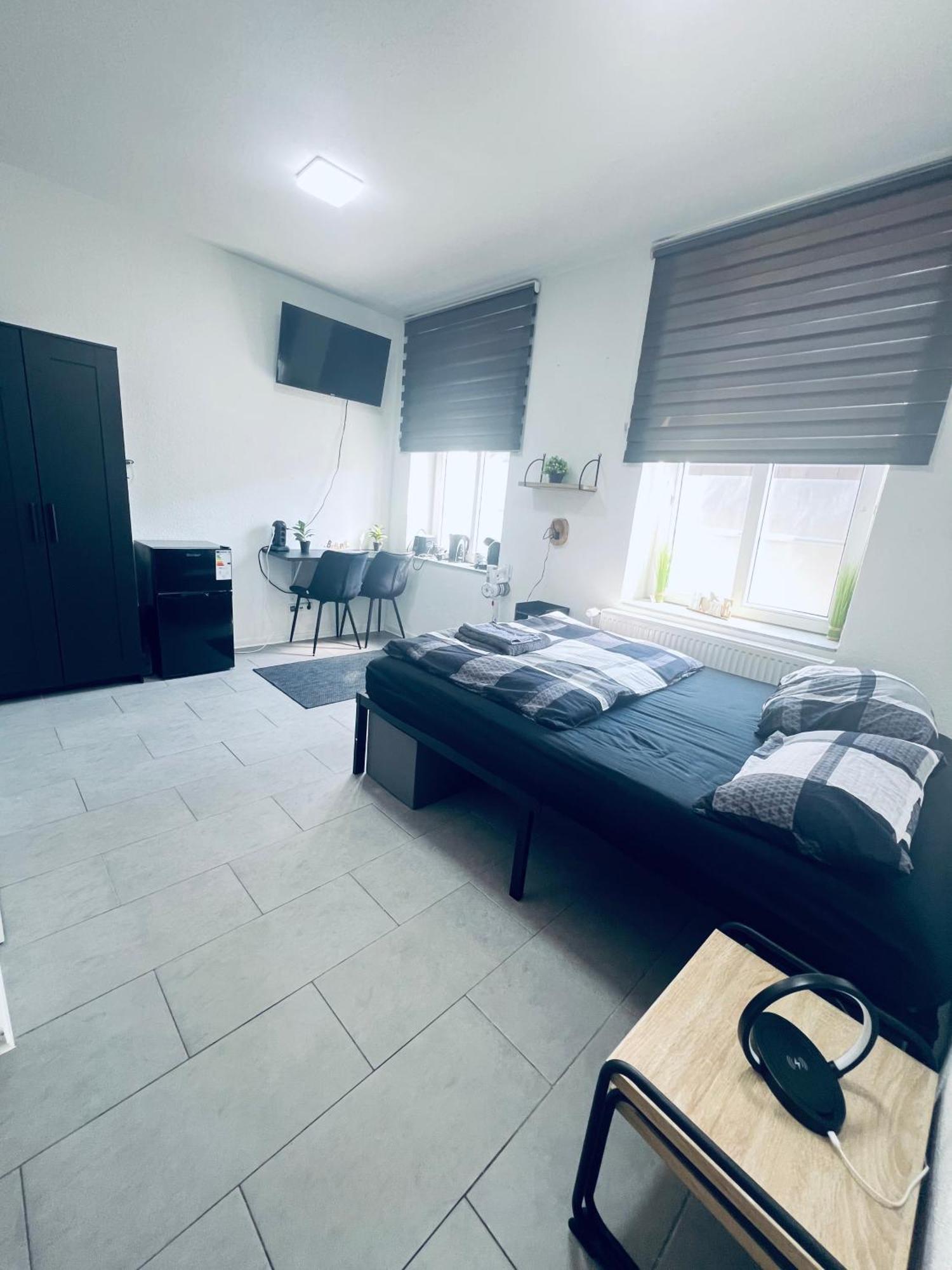 Traumhaftes 1-Zi Apartment Mit Gartennutzung Naehe Krefeld Hbf Exterior foto