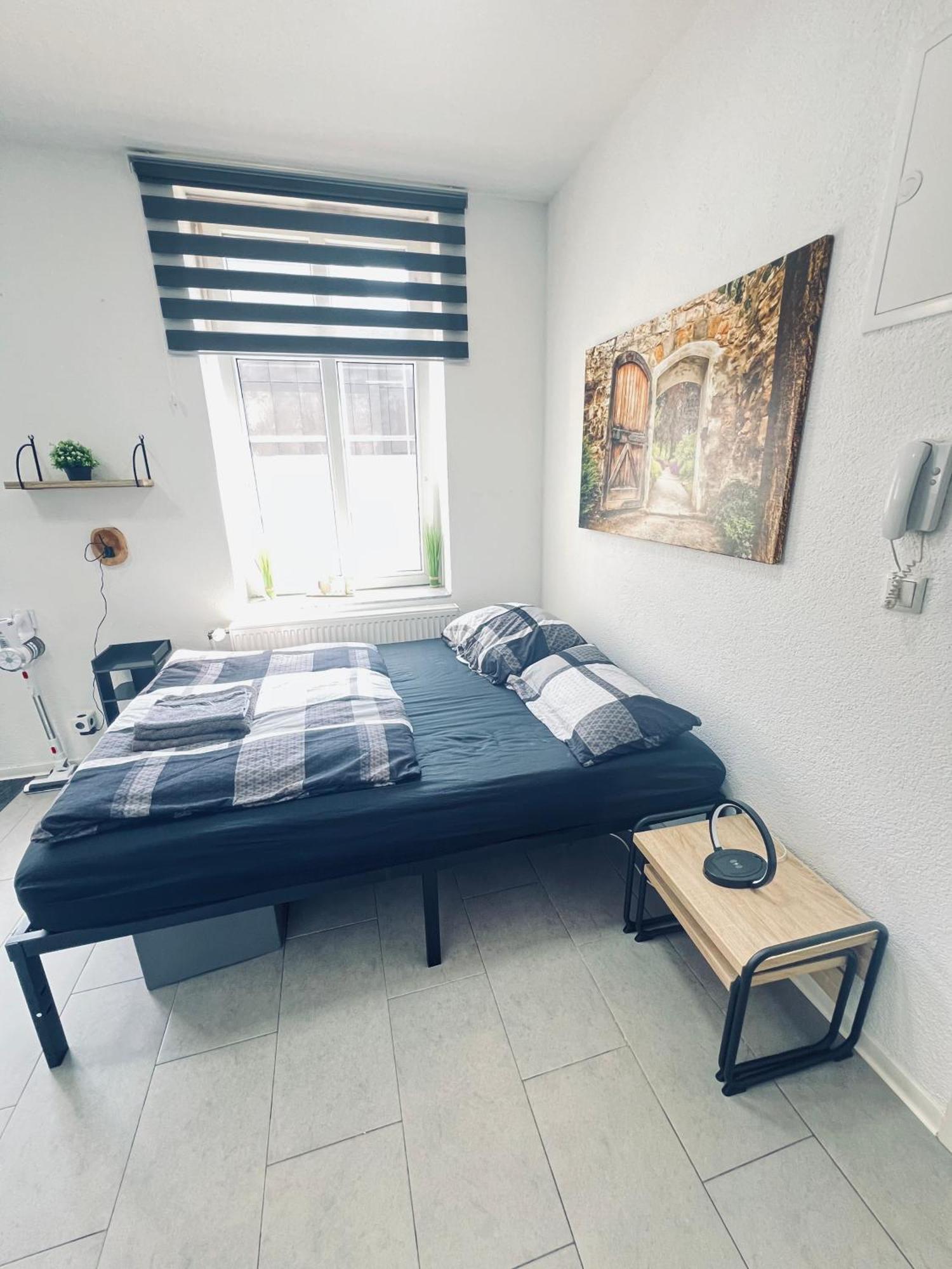 Traumhaftes 1-Zi Apartment Mit Gartennutzung Naehe Krefeld Hbf Exterior foto
