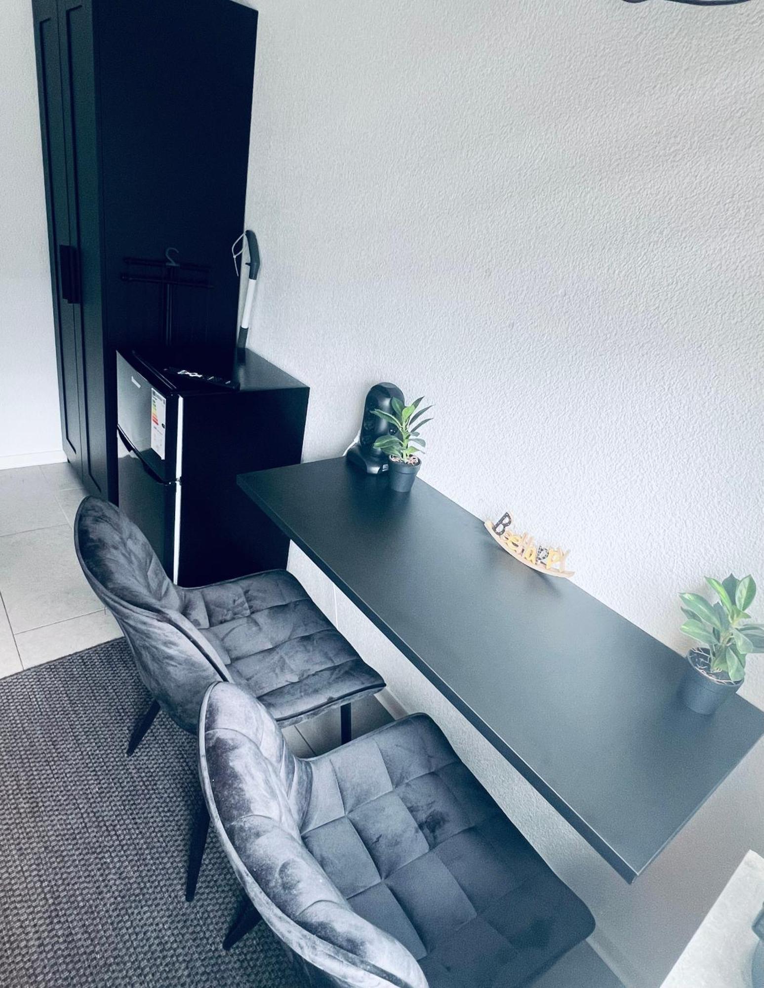 Traumhaftes 1-Zi Apartment Mit Gartennutzung Naehe Krefeld Hbf Exterior foto